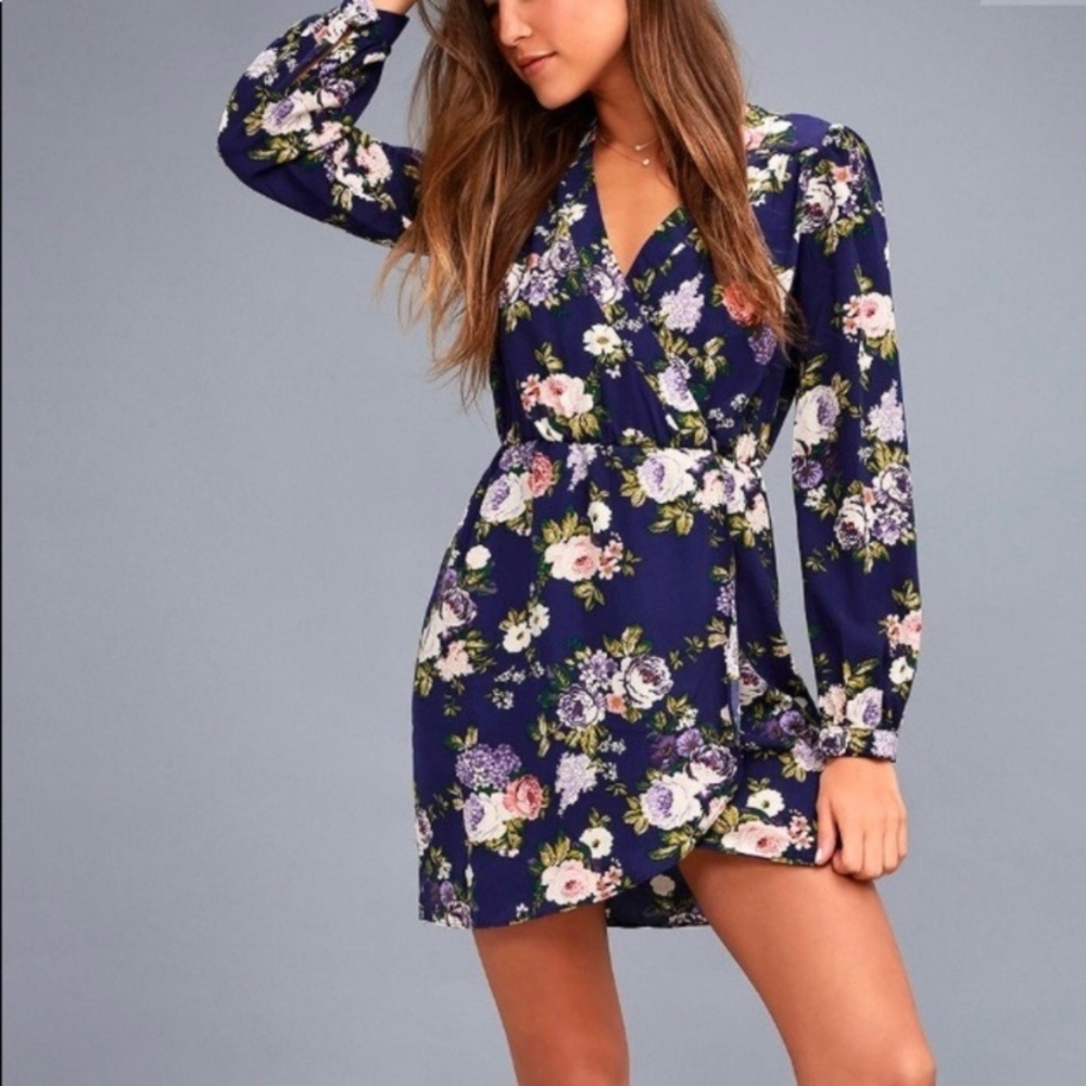 Lulus That’s A Wrap Dress Size Small Floral Surplice Blue Rose Long Sleeve Fall